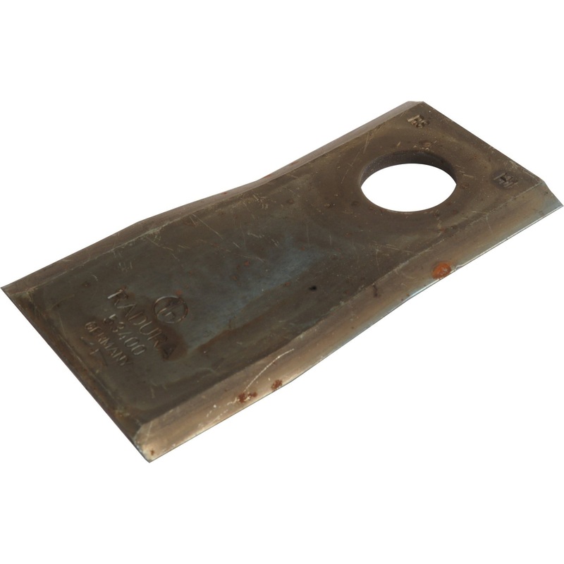 *SPECIAL PRICE* - Mower Blade - Twisted blade, top edge sharp - 105 x 47x4mm - Hole 20.5mm - LH - Replacement for Kuhn, John Deere To fit as: K6801410 | Sparex Part No.S.79520